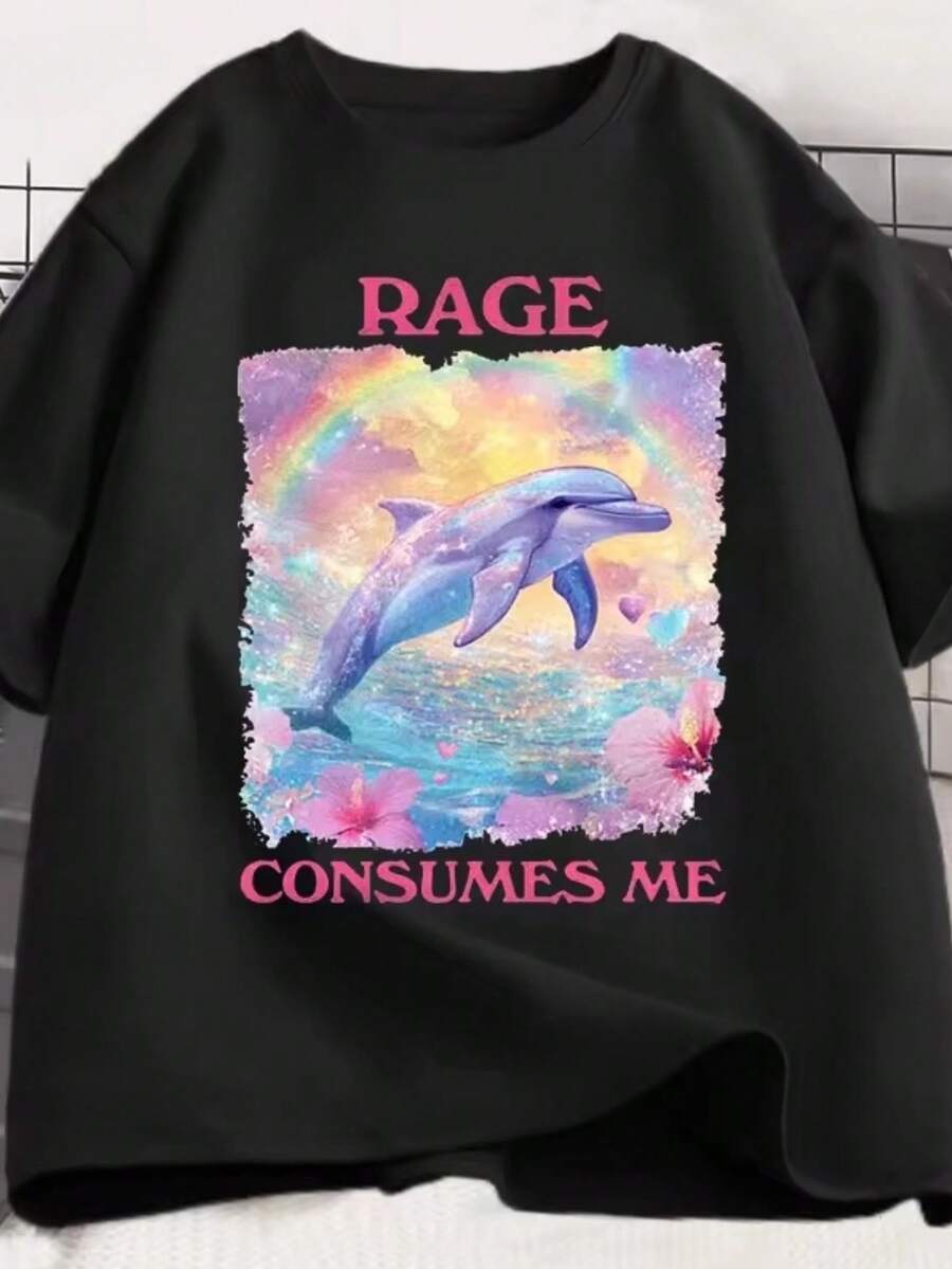 Camiseta con Estampado Gráfico de Delfines y Arcoíris - Cuello Redondo Casual, Manga Corta, Corte Regular para Mujer - Camiseta Vibrante de Verano con Diseño "La Furia Me Devora", Camiseta para Todas las Temporadas|Diseño Divertido|Camiseta de tela de poliéster estilo Y2k - Negro - Ver 1