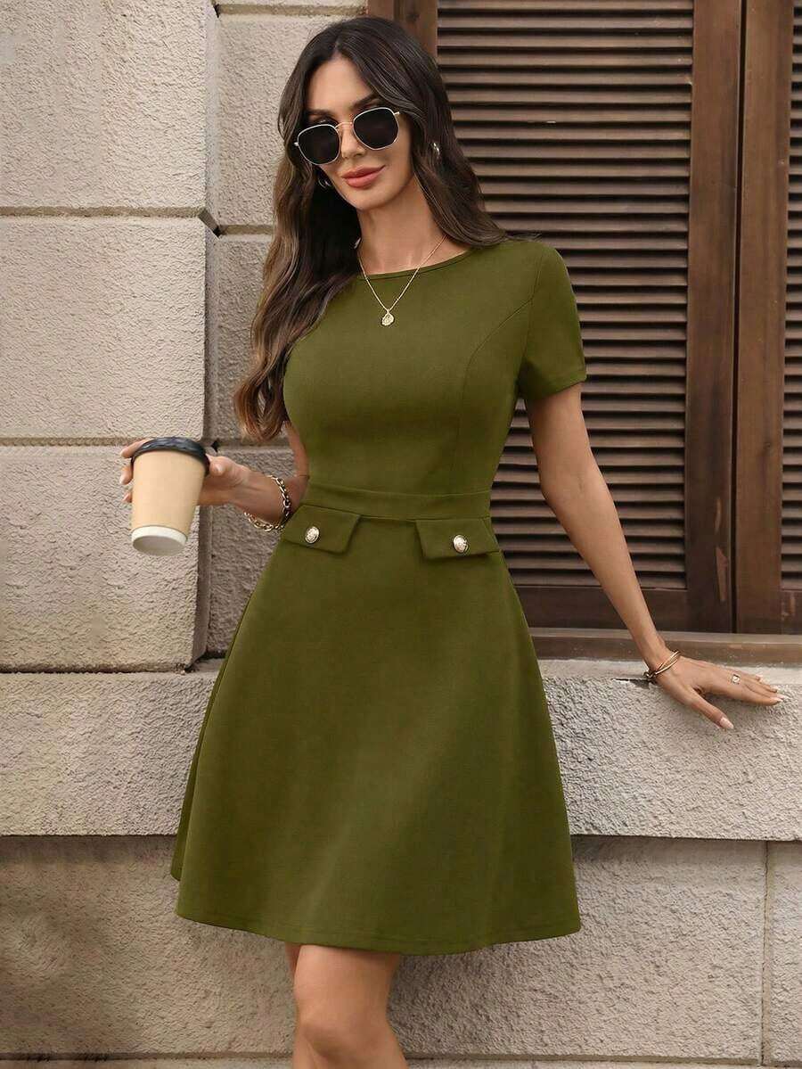 Vestido mini elegante y chic de mujer con unicolor, decoración de botones y encaje en la cintura, para el verano - Verde militar - Ver 1