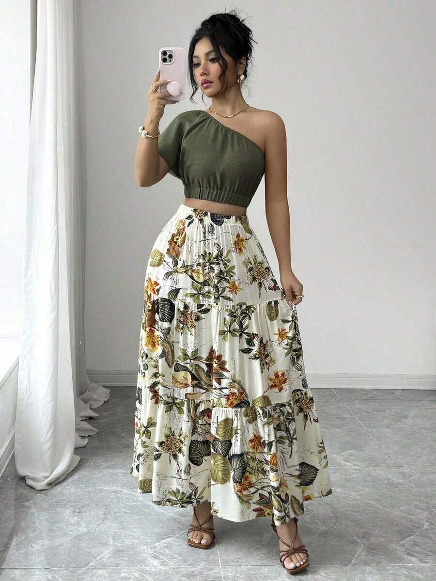 Blusa ajustada de manga corta con hombro asimétrico en color verde elegante + Falda ajustada en línea A de color beige elegante, ropa de vacaciones/resort - Multicolor 2 - Ver 1