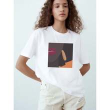 Camiseta divertida de manga corta con estampado de grafiti estilo americano, nuevo modelo de verano 2026, top casual holgado y versátil. - Camisa blanca de manga corta - Ver 1