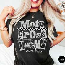 1 Cross-Country T-Shirt For Mom, Cross-Country Mother's T-Shirt, Gift For Mom, Checkered T-Shirt For Mom, Cross-Country T-Shirt, 180g, 100% Cotton, Designs Are Printed. Unisex. - 黑色 - 查看 4