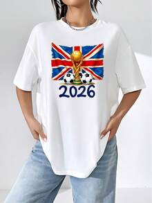 British Flag With Golden Trophy And Footballs Symbolizing The Passion And Competitive Spirit Of Football In 2026. Women's T-Shirt, 100% Cotton, Comfortable For Sports Fans And Lovers Of The Game's Energy. - 白色 - 查看 6