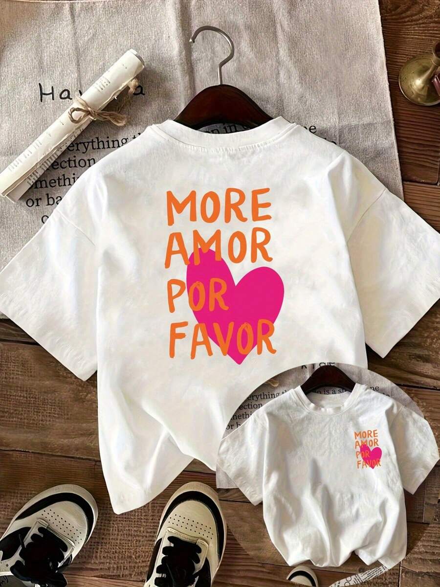 Short-Sleeved T-Shirt With Front And Back Print, Round Neck, Print "More Love, Please Love A Little More" - Women's Clothing, Comfortable Fit, Classic Y2k Design. - 黑色 - 查看 1