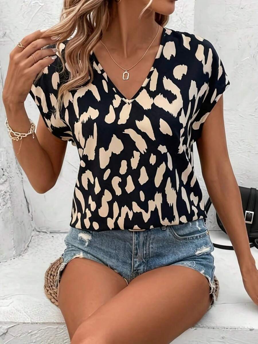 Women's Casual Daily Leopard Print V-Neck Batwing Sleeve Blouse, Summer - Multicolor - View 1