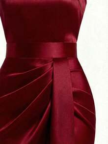 Vestido de mujer de alta gama y lujo, de moda de nicho francés retro, sin mangas, con pliegues, brillante, con abertura asimétrica y cintura ceñida - Burdeos - Ver 6