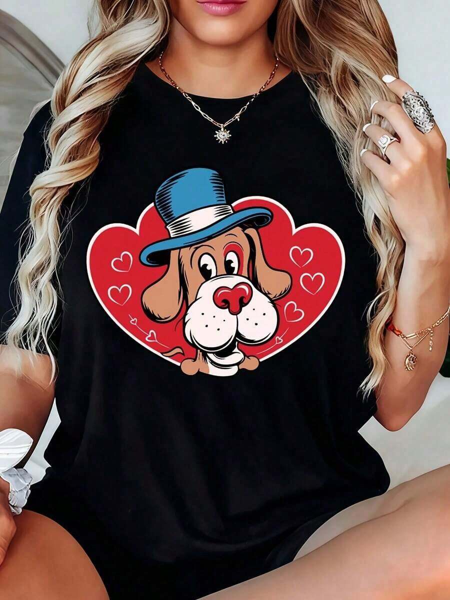 Women's Short-Sleeved T-Shirt With Round Neck, Featuring A Cute Dog Print With A Hat And Heart, Casual Wear For Valentine's Day. - 黑色 - 查看 1