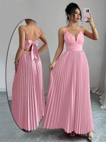 Vestido largo de mujer de unicolor, minimalista y casual con tirantes finos, espalda descubierta y lazo - Rosa - Ver 1