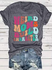 Women's Plus Size Casual T-Shirt - "Weirdo Moms Build Character" Graphic Design, Short Sleeve, Crew Neck, Lightweight And Stretchy, Ideal For Spring And Summer, Casual Wear T-Shirt | Fun Print Top | Comfortable Fit, Plus Size Shirts - 深灰色 - 查看 6