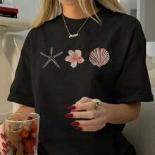 Women's Graphic Tees, Cotton, Loose Fit, With Starfish, Flower And Shell Print, Casual Short Sleeve Round Neck Tee, Loose Fit Top, Sizes S-5XL, Fashionable For Summer Beach Vacation, Soft And Breathable Basic Tee For Everyday Wear, Cotton Summer Tops. - 黑色 - 查看 8