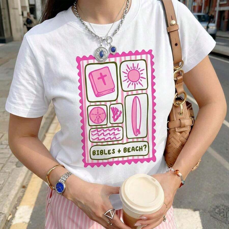 Women's "Bible + Beach" Pink And Green Plaid Graffiti Print Top, Short Sleeve, Loose Fit, Soft And Breathable Fabric, Sweet American Style, Suitable For Summer, Beach, Church Visits And Casual Outings With Friends - 白色 - 查看 1