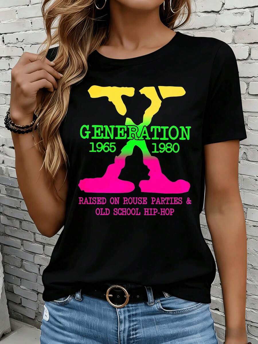 Women's Short-Sleeved T-Shirts In Black And White Are Suitable For Everyday Wear, Lounging At Home, And Outdoor Adventures. A Generation X (1965-1980) Style That Grew Up At House Parties And In Retro Hip-Hop Style T-Shirts. A Casual Graphic Tee For Women, A Retro Top, And A Great Gift For Holiday Parties. - 黑色 - 查看 1