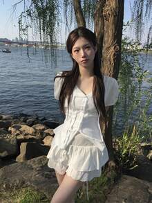 甜美腰部繫帶百搭花瓣袖短袖上衣，夏季白色 - 白色 - 查看 6