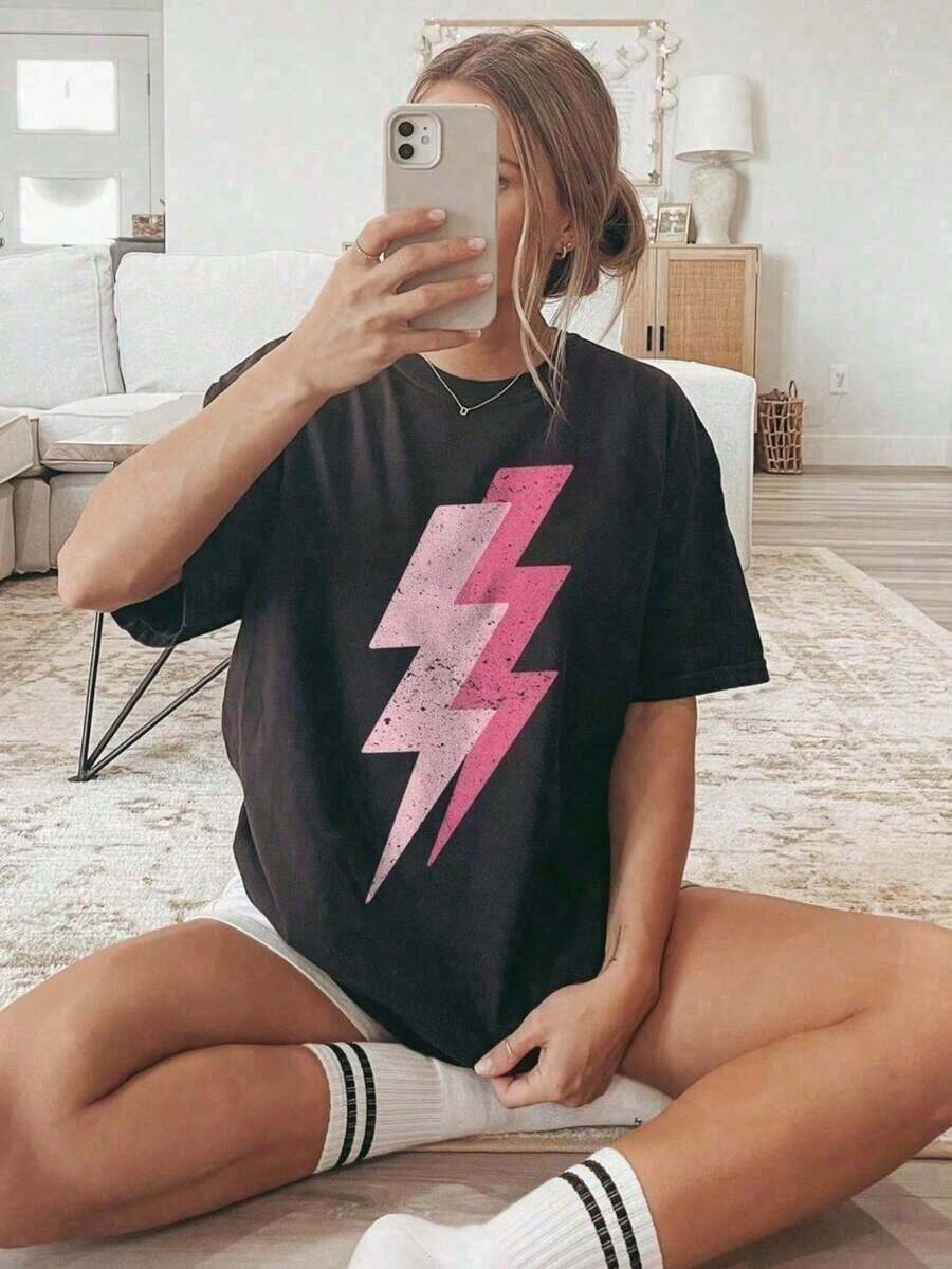 Camiseta de algodón puro para mujer estilo streetwear, corte oversize holgado con estampado de rayos doble capa rosa brillante efecto desgastado, diseño moderno fresco y súper chido, estilo dulce y audaz  europea americana, perfecta para uso diario, salidas casuales y looks personalizados en cualquier ocasión FVDH - Negro - Ver 1