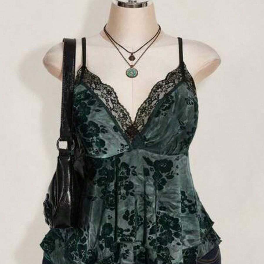 ICON Plus Size Hippie Women Lace Contrast Allover Print Asymmetric Hem Camisole Top, Suitable For Festival, Summer Vacation, Graduation And Back To School - Negro - Ver 1
