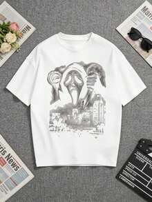 Camiseta blanca con un llamativo estampado de la máscara de "Scream". Perfecto para los fans de las películas de terror e ideal para uso casual o eventos temáticos. Una camiseta de manga corta adecuada para el hogar, el uso diario, fiestas y viajes-perfecta como regalo para amigos o familiares. - Blanco - Ver 1