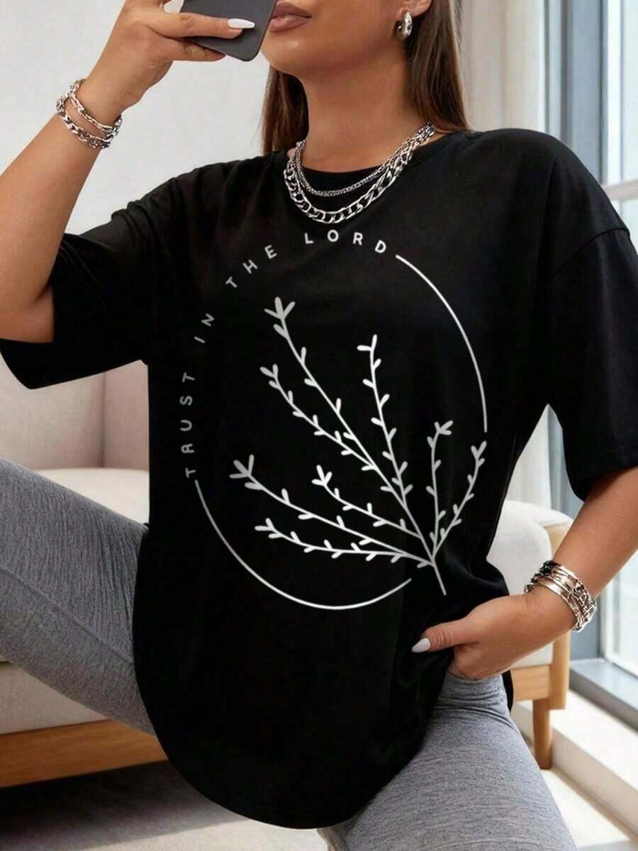 1 pieza de camiseta de estilo oversize para mujer, con diseño inspirador de cruz y corazón, con el versículo bíblico "Confía en el Señor con todo tu corazón". Camiseta oversize para mujer, perfecta para fiestas o como regalo. Suave y cómoda, 180g, 100% algodón, los diseños están completamente impresos. Unisexo. - Negro - Estilo 1 - Ver 1
