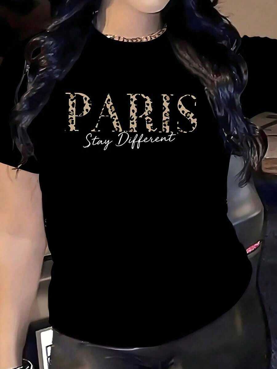 Playera Negra con PARIS y Estampado de Leopardo, Camiseta Estilo de Moda y Estilo Francés, Blusa de Textura Animal Print "Mantente Diferente", Tops Oversize Chic Parisino Regalo - Negro - Ver 1