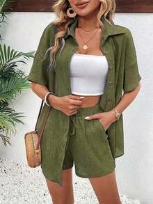 Conjunto de 2 piezas con blusa de manga corta de cuello de botones y shorts con lazo delantero, sencillo, para mujer - Verde militar - Ver 3