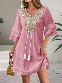 Vestido de mujer con cuello en V bordado con detalles de flecos coloridos, mangas 3/4 con volantes, decoración con flecos, vestido de playa elegante para vacaciones de verano - Rosa coral - Ver 5