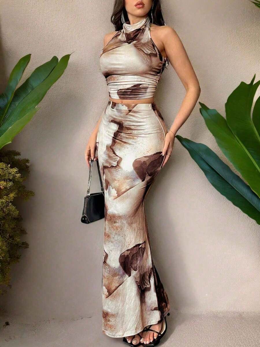 Sexy Print Crop Top With Halter Neck And Open Back, Two-Piece Set With High-Waisted Fitted Maxi Skirt - 焦糖色 - 查看 1