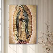 Enmarcado pieza de  en lienzo  de Nuestra Señora de Guadalupe -  Decoración religiosa cristiana para el hogar, colores vibrantes y diseño intrincado, mural plano 2D para decoración de habitaciones, decoración espiritual, obra de arte de colores intensos, decoración basada en la fe, obra de arte detallada, regalos basados en la fe, mural plano 2D - Enmarcado - Ver 2