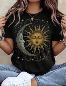 Bohemian Style T-Shirt With Moon And Radiant Sun Prints, Mysterious Style T-Shirt, Artistic T-Shirt, Aesthetic T-Shirt, T-Shirt With Bohemian Spirit. - 黑色 - 查看 1
