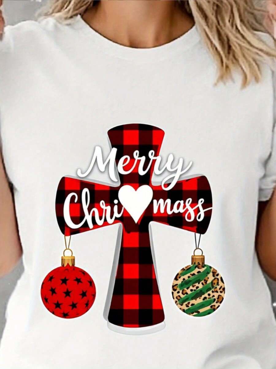Camiseta de Navidad blanca de Buffalo Plaid de las mujeres - Top de manga corta roja y negra con impresión de ornamento de cruz alegre, camiseta de cuello de tulación de uste relado para fiestas de vacaciones, desgaste informal y regalos de Navidad (diseño de corona de cruz y holly)