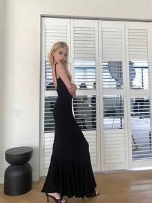 Women's Mermaid Tail Maxi Dress, Mustard Yellow Color, Wide U-Shaped Strap Design, Fitted Elastic Knit Fabric, Elegant Style, Ideal For Parties And Formal Events. - 黑色 - 查看 3