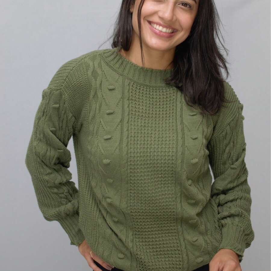 Women's Long-Sleeved Ribbed Blouse With A Round Neck And Braided Knit Details, In A Wool-Like Fabric. - Verde Oliva - Ver 1