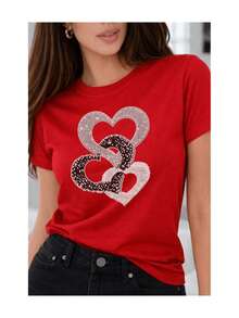 Soft 100% Cotton Women's T-Shirt With An Intertwined Heart Print, Shimmering Textured Effect, Glamorous And Elegant Style, And Rhinestone Embellishments. Breathable Cotton T-Shirt That Goes With Everything. - 紅色 - 查看 2