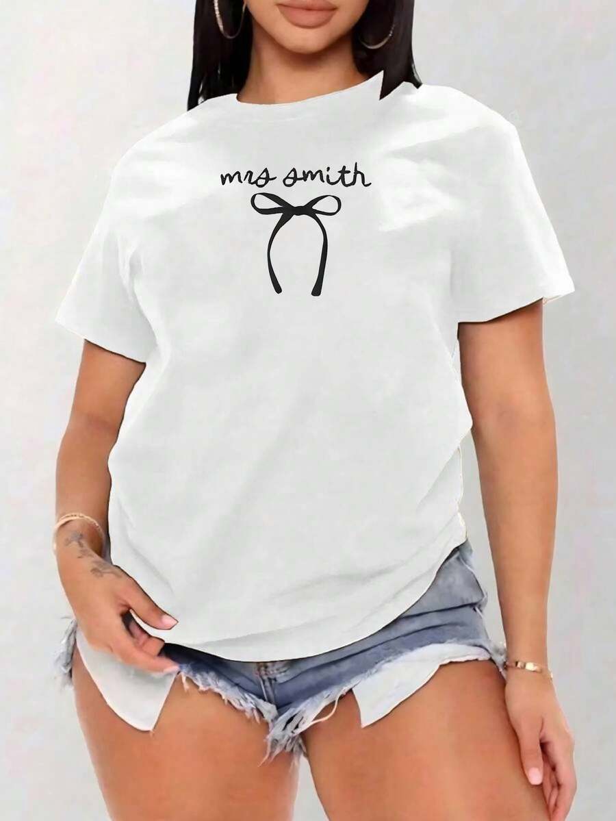 Camiseta blanca ajustada para mujer con estampado de lazo patriótico y cerezas, estilo casual chic Camiseta casual de verano con gráfico patriótico, estilo chic y favorecedor para fiestas del 4 de julio - YH601-Blanco - Ver 1