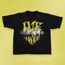 Camisa y Camiseta Casual Elegante para Mujer - 1 UnidadCamiseta del grupo femenino de K-pop, gira de presentaciones de K-pop ,Camisetas Casuales para Mujer: Una colección que incluye camisetas casuales, tops y camisetas ideales para el uso diario.Confeccionadas con tejidos ligeros y transpirables, estas prendas presentan una estética de inspiración vintage, lo que las convierte en una excelente opción tanto para la vida universitaria como para conjuntos cotidianos.Los diseños son encantadores y bonitos, con un corte cómodo y favorecedor.Gracias a su estilo clásico, tejidos suaves al tacto y sensación agradable para la piel, estas prendas poseen un distintivo aire de inspiración mexicana. - Negro - Ver 6