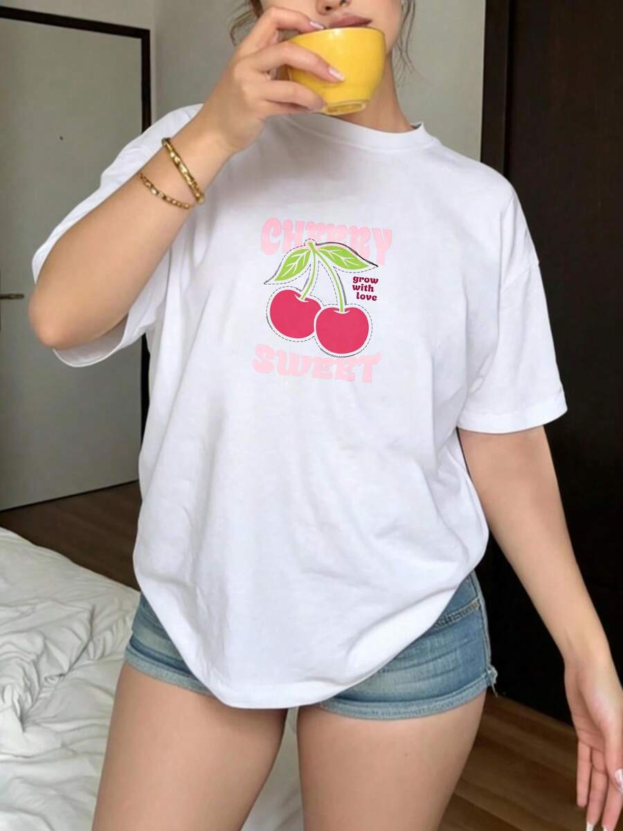 Short-Sleeved T-Shirt With Cherry Print And 'Cherry Sweet Grow With Love' Text For Casual Wear-Vintage Street Style Unisex Loose Cotton Short Sleeve Crew Neck T-Shirtblouses For Women. Blouses.Casual Blouses For Women. - 白色 - 查看 1