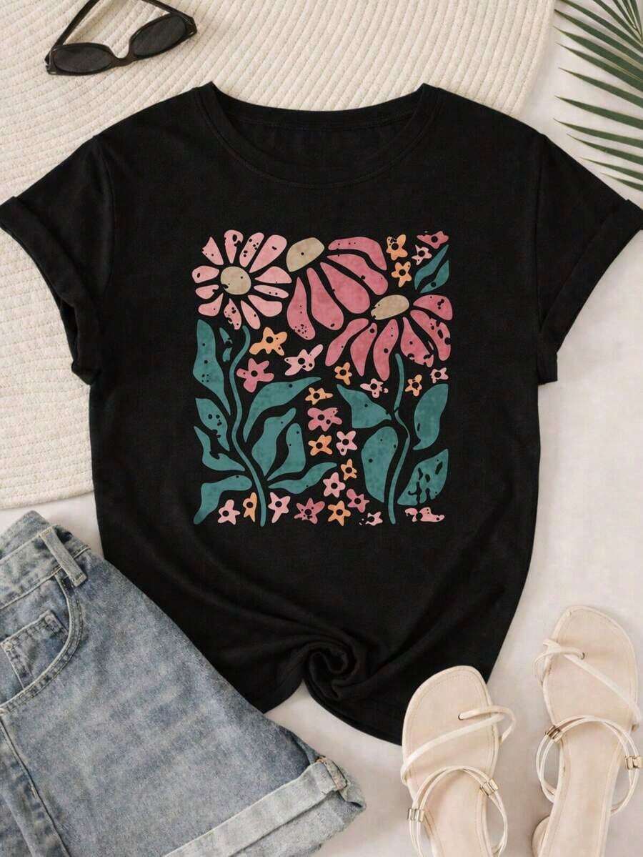 Plus Size T-Shirt With Floral Print, Floral Design With Daisies And Leaves, Vintage Wildflower Pattern, Perfect For Wearing Outdoors In Summer, Round Neck. - 黑色 - 查看 1