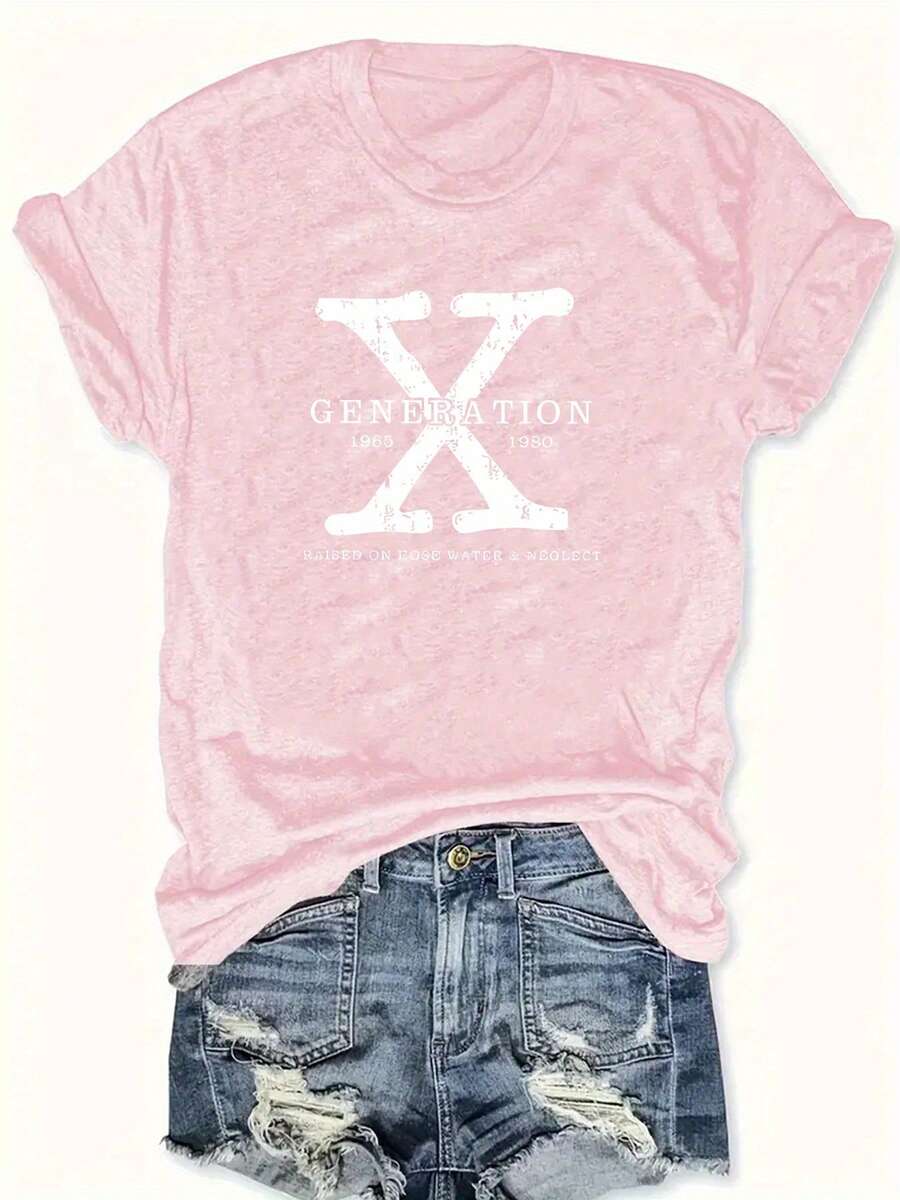 Camiseta Gráfica "GENERATION X" de Talla Grande para Mujer - Cuello Redondo Casual, Manga Corta, Estampado de Letras para Otoño/Invierno - Gris rosado pálido - Ver 1