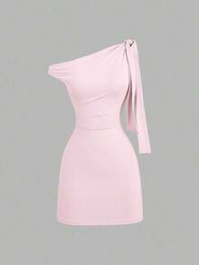 Sweetro Vestido ajustado sexy con volantes en el hombro oblicuo, que ciñe la cintura, estilo francés chic, minifalda ajustado - Rosa Pálido - Ver 7