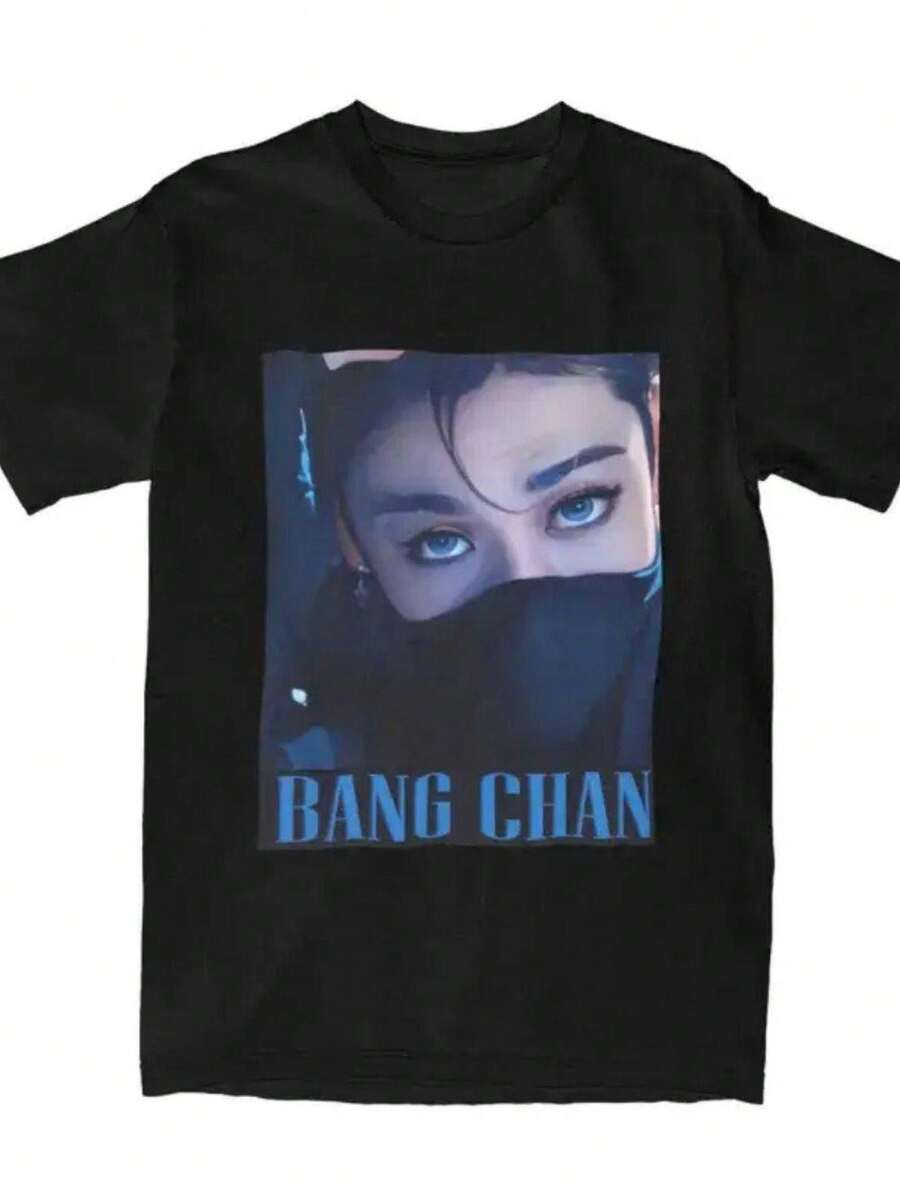 1 Graphic T-Shirt - Black Casual Short Sleeve T-Shirt With Blue And White Design, Non-Removable Padded Fit, Round Neck, K-Pop Fan Clothing For All Seasons, Fan Merchandise, Bold Text Design, Comfortable Fit, Y2k T-Shirt. - 白色 - 查看 1