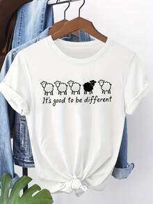 Women's Short-Sleeved T-Shirt With A Cartoon Sheep Print, Round Neck, Machine Washable, Comfortable, Soft, And Breathable, Ideal For Spring, Summer, And Fall. A Loose-Fitting, Casual, Cool, And Stylish Women's Outfit For Work And Everyday Wear. Features An Adorable Animal Print, A Fun Letter Print, And Is Versatile Enough To Pair With Streetwear. Perfect For Summer Outdoor Activities Or Everyday Wear, And Ideal For Sweet Girls Or Students. Cool And Breathable For Summer. - 白色 - 查看 1
