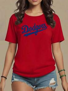 The Print Highlights The Passion For Baseball And Symbolizes Positive Energy, Perseverance, And Love For The Sport, Showing Pride And Strength In Every Detail. Women's T-Shirt, 100% Cotton, White, Comfortable, Casual, Modern, Maija Women's Curvy. - 紅色 - 查看 9