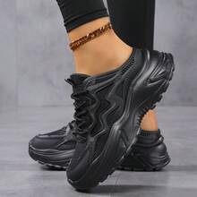 2026 Summer Fashion Women's Casual Slip-On Sneakers, Mesh Breathable Comfortable Women's Shoes, Thick Sole Women's Shoes With Rebound Sole, Suitable For Outdoor Walking, Fashionable Versatile Women's Shoes, Suitable For All Seasons - Black - View 4