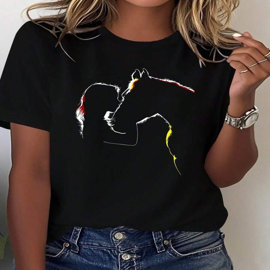 Plus Size - Plus Size - A Touching Design For Horse Lovers Featuring A Silhouette Of A Woman And A Horse, This Fashionable Plus Size Women's Casual Crew Neck T-Shirt Is Perfect For Spring And Summer - 黑色 - 查看 1
