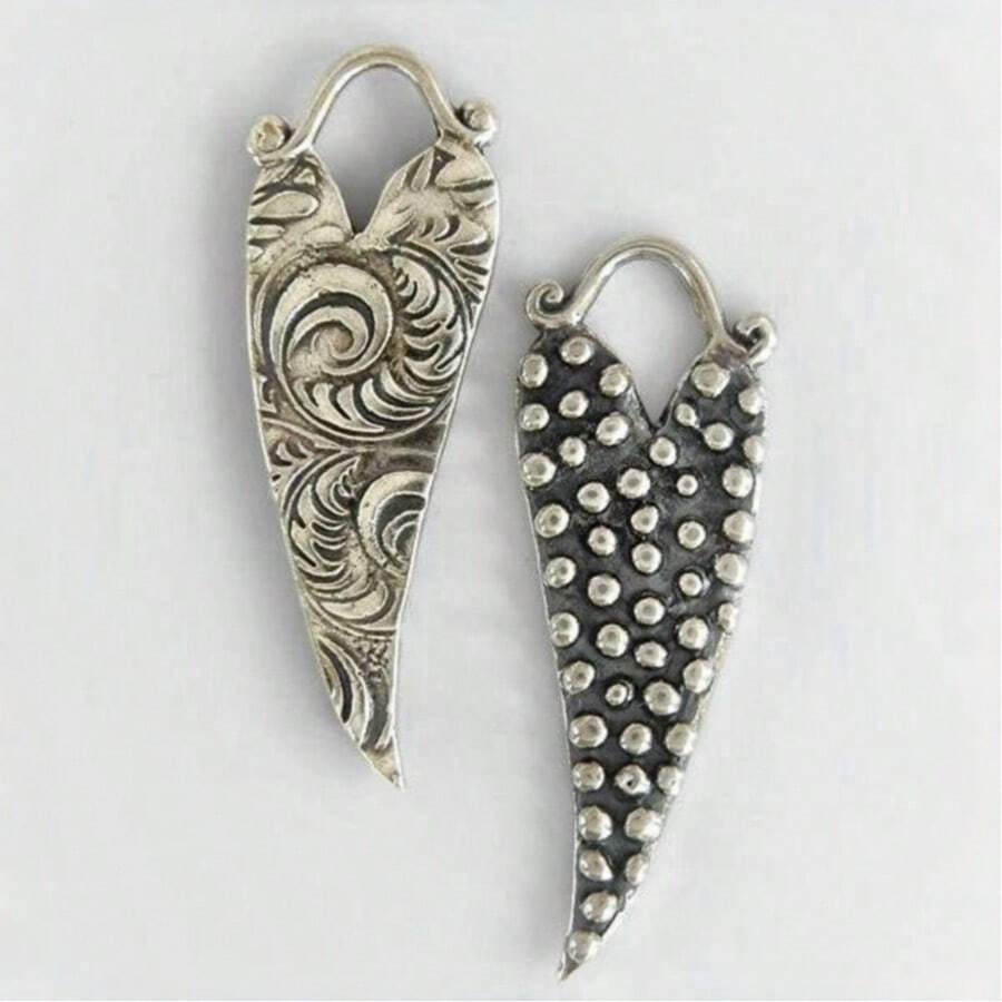 Heart-Shaped Leaf Design Earrings, Suitable For Women, Versatile For Daily Wear, Festivals And Vacations - Antique Silver - View 1