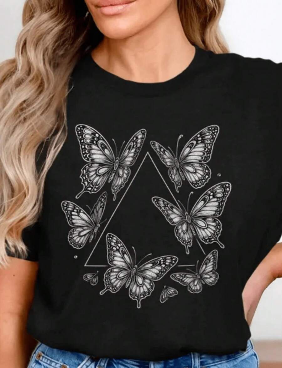 1 Piece Y2K Gothic Graphic T-Shirt With Butterfly Sword, Floral Print Witch T-Shirt, Dark Boho Grunge Fairy Style Top, Emo Alternative Clothing, Gothic Gift For Her, 180g 100% Cotton - 黑色 5 - 查看 1