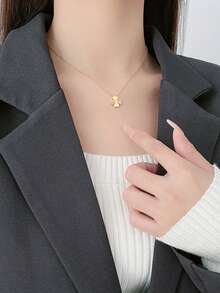 2026 New Arrival Four-Leaf Clover Necklace, Popular Women's 18K Gold Titanium Steel Clavicle Chain, Elegant Accessory - Four-leaf Clover Necklace - View 3