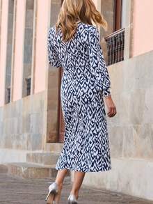 Vestido largo de manga larga para mujer, de otoño-invierno, estampado, diseño de botones con nudo/twist, corte ajustado y favorecedor, estilo casual y elegante, perfecto para el día y la noche - Azul lavado medio - Ver 5