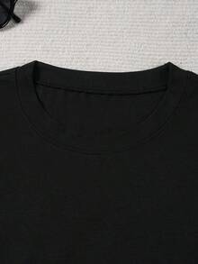Women's Short-Sleeved T-Shirt With Front And Back Print, European And American Style Letter Design, Round Neck, Loose Fit Top, Sexy, Sweet And Cute For Summer/Spring, Simple And Fashionable Design T-Shirt, Suitable For Dates And Dinners, Urban Style For Women, Casual Short-Sleeved Graphic T-Shirts For Easter, Mother's Day And The 2026 World Cup, Breathable And Comfortable. - 黑色 - 查看 4
