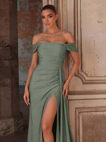 Elegant Off-Shoulder Draped Formal Gown, High Thigh Slit, Flowing Train, Perfect For Prom, Birthday, Special Occasions - Green - View 3