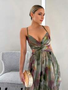 Women's Long Printed Tulle Dress With Spaghetti Straps, V-Neck, And Open Back-Perfect For Parties, The Beach, And Vacations Wedding - Green - View 4
