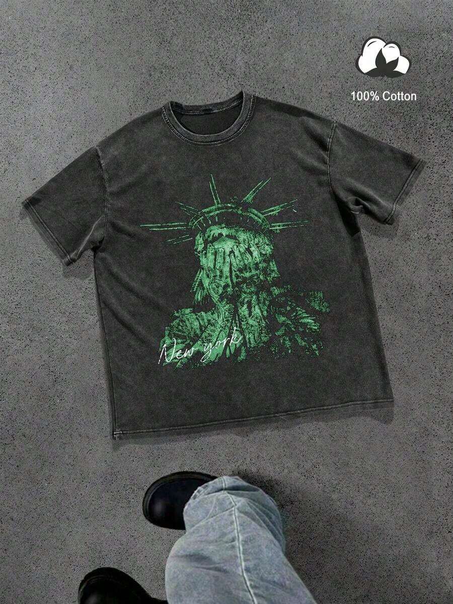 Manfinity Men's T-Shirt With Graphic Print Of The New York Slogan And The Statue Of Liberty, 100% Cotton, Crew Neck, Short Sleeve, Dark Gray, Summer, Streetwear, Red - 黑色 - 查看 1