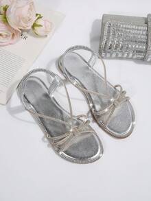 Sandalias planas de moda casual para mujer con tira elástica en el tobillo, tiras cruzadas, tiras trenzadas, punta redonda y cristales de diamante de imitación - Plateado - Ver 5